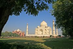 im Garten des Taj Mahal