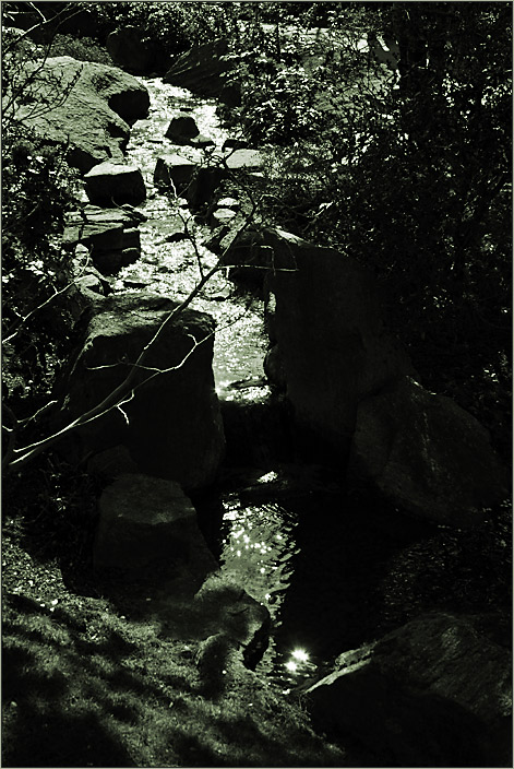 Im Garten des zusammenfließenden Wassers