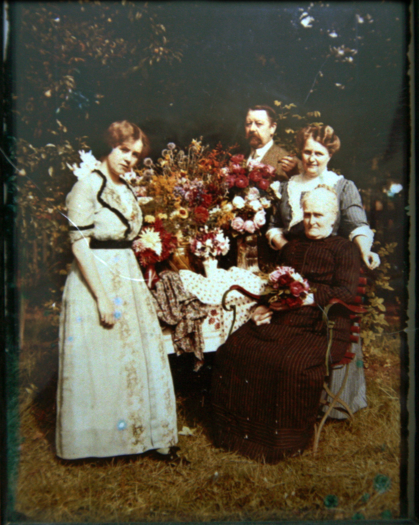 Im Garten um 1910
