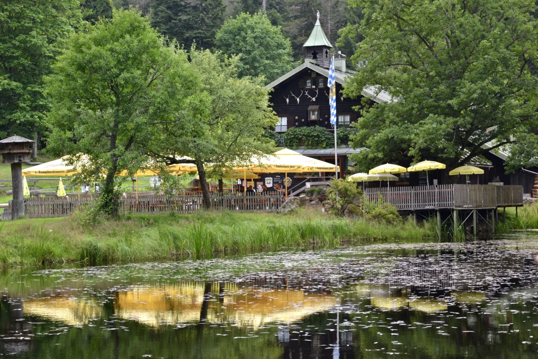 Im Gasthaus Schwellhäusl…