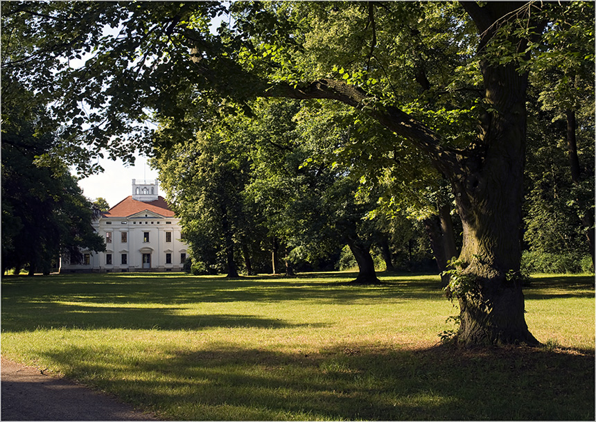 Im Georgengarten, Blick zum Georgium