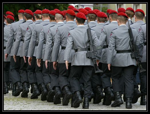 Im Gleichschritt , Marsch