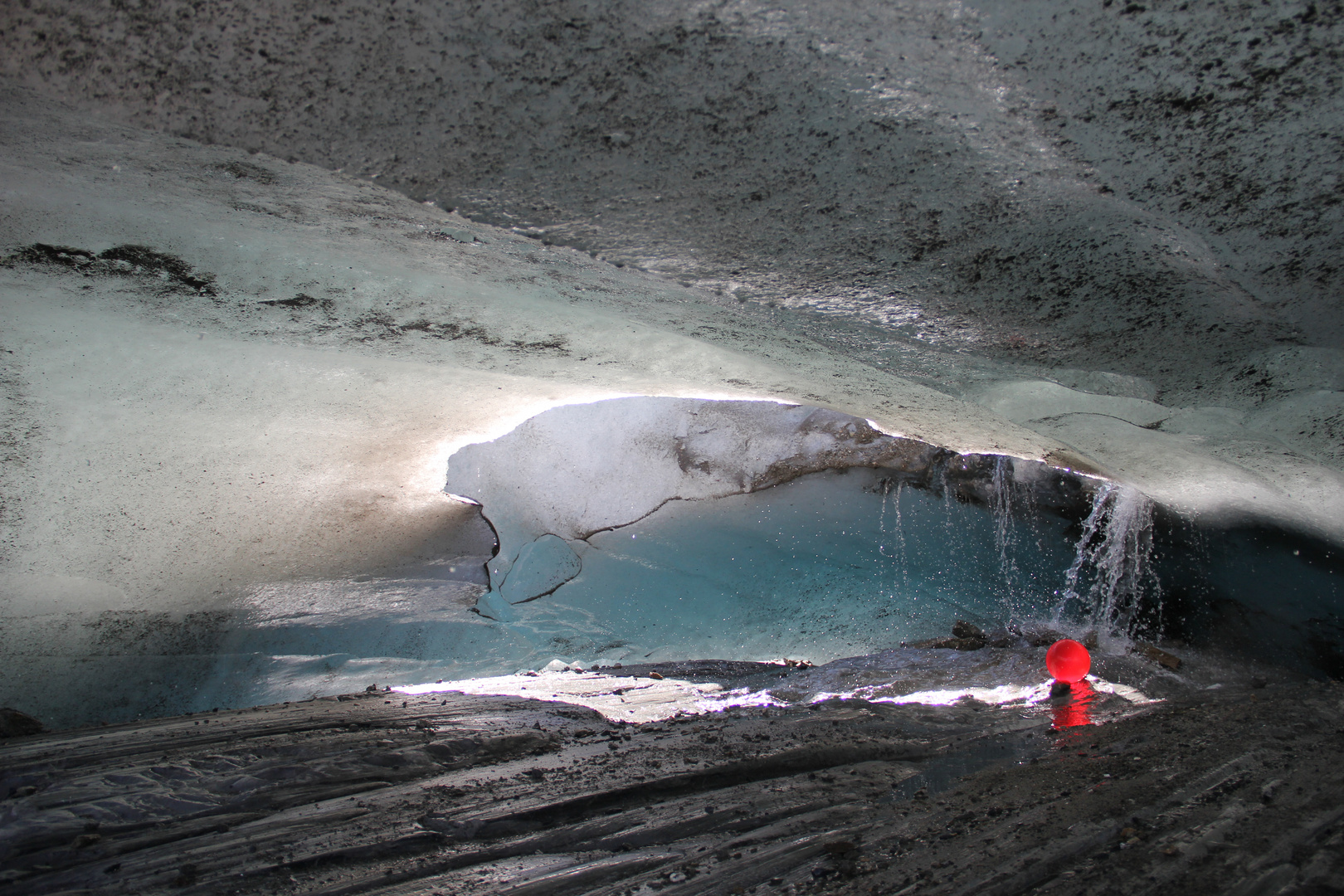 Im Gletscher