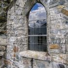 Im Gschlösstal-Felsenkapelle -Spiegeltag