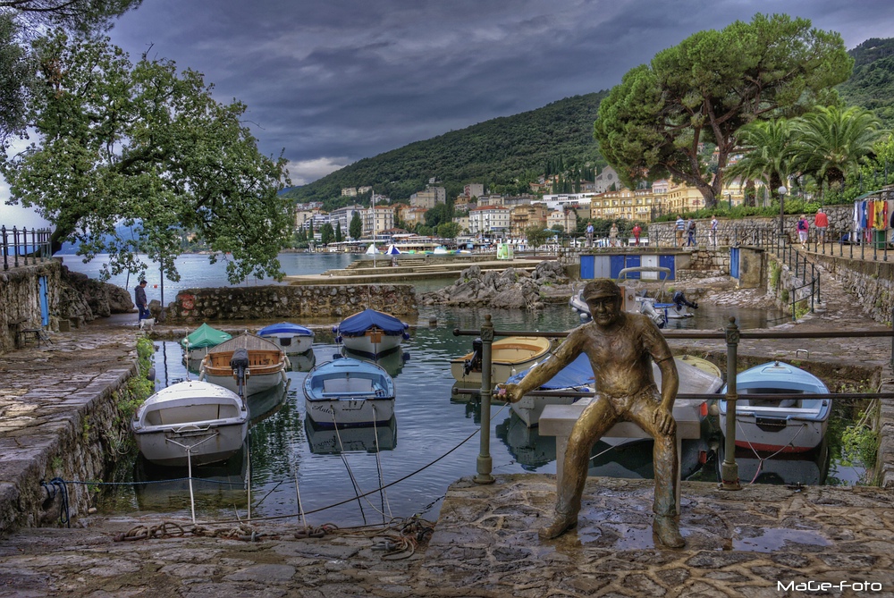 Im Hafen Portic von Opatija...