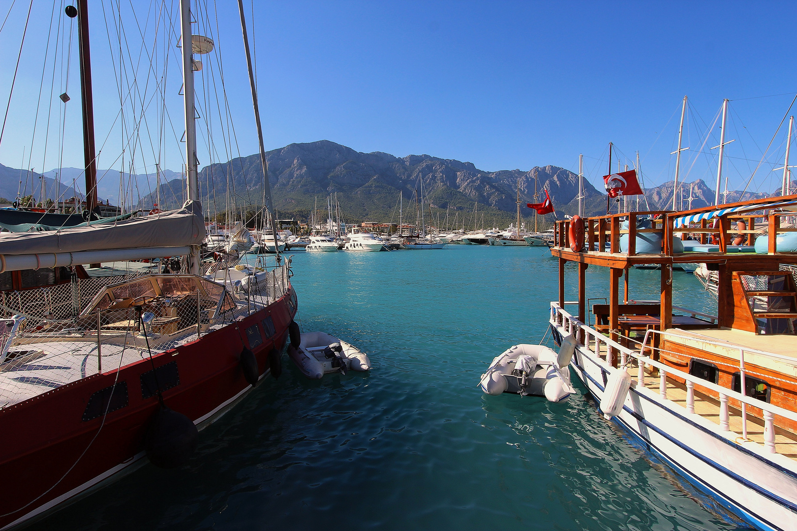 Im Hafen vom Kemer