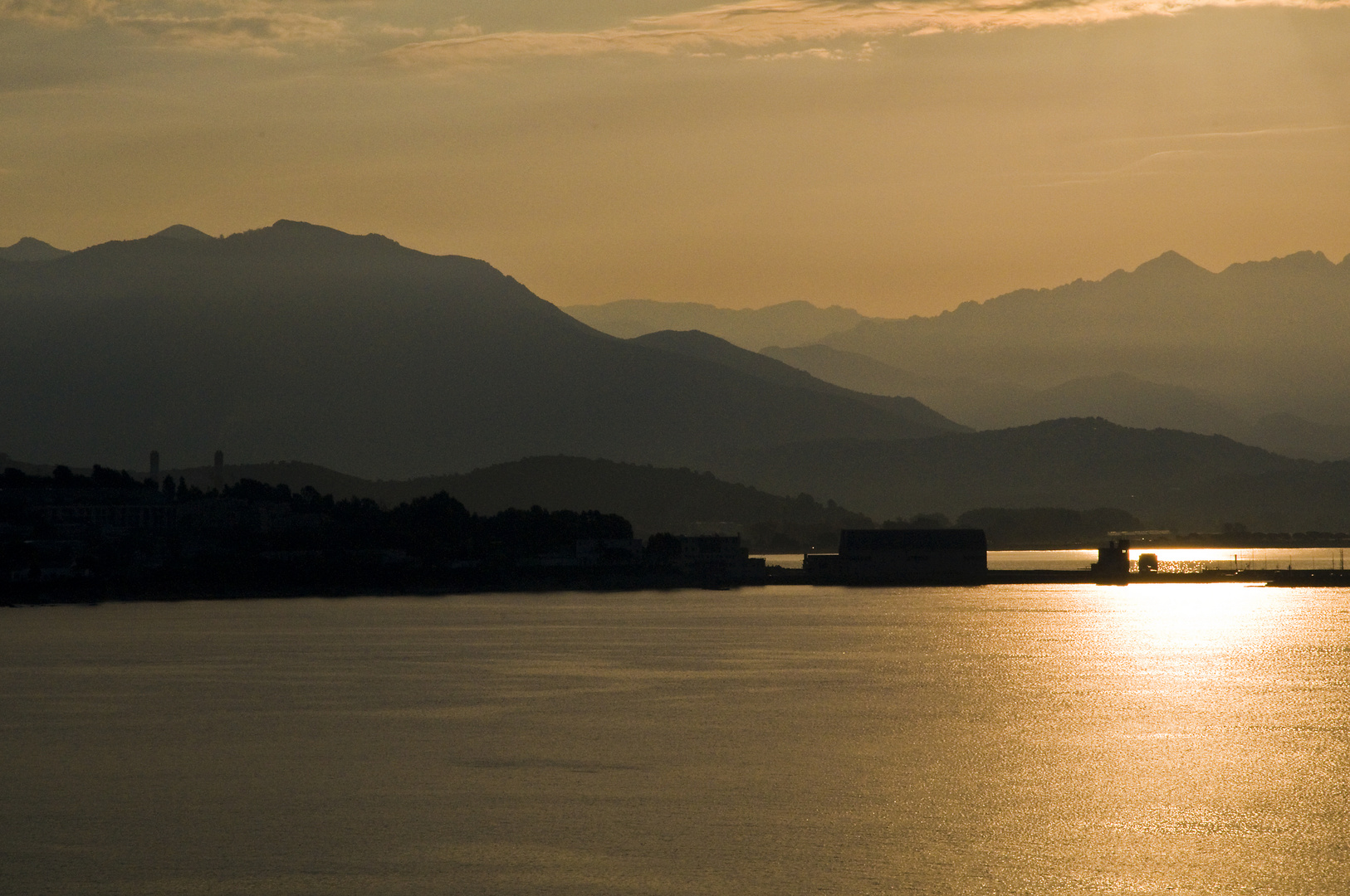 im Hafen von Ajaccio