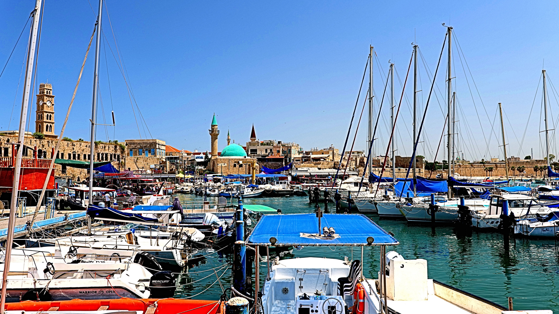 Im Hafen von Akko