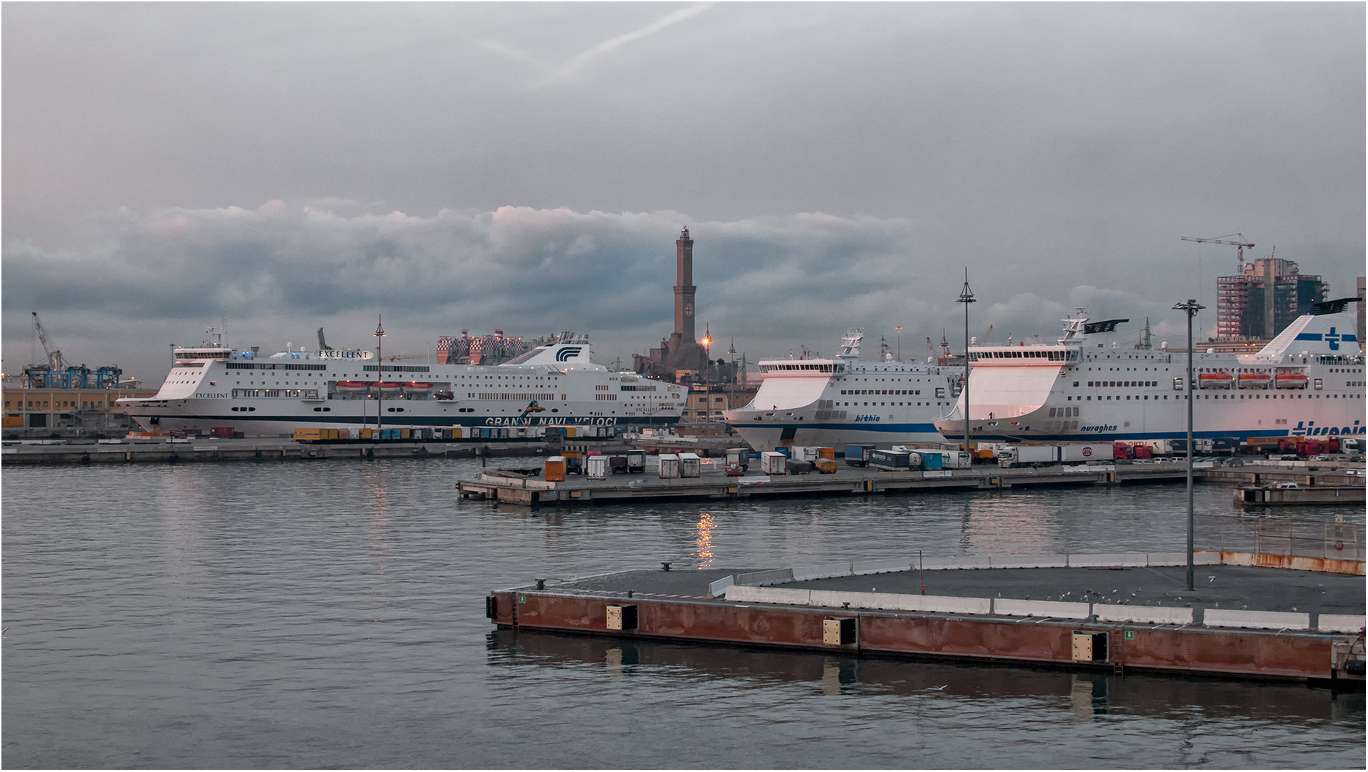 Im Hafen von Genua