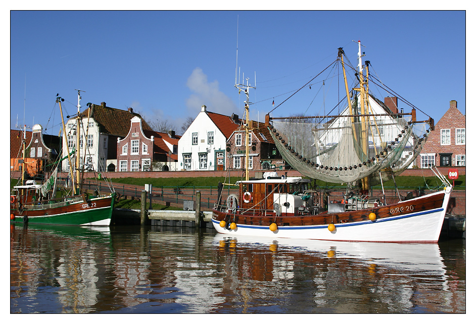 Im Hafen von Greetsiel 01 ...