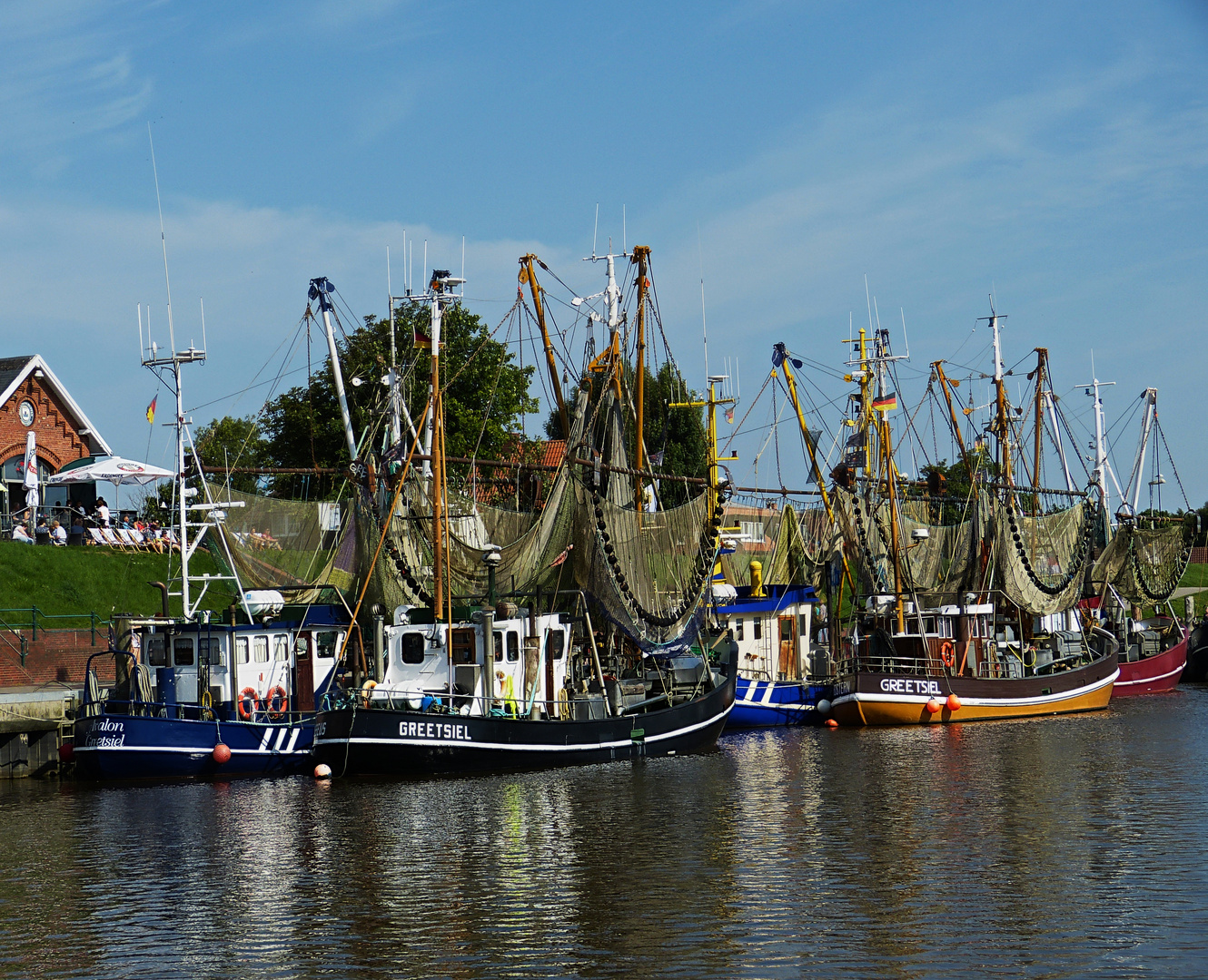 Im Hafen von Greetsiel