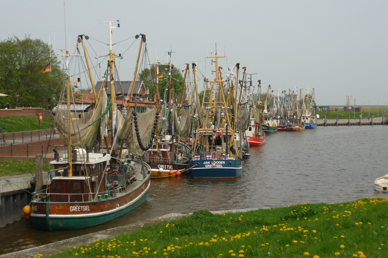 im Hafen von Greetsiel