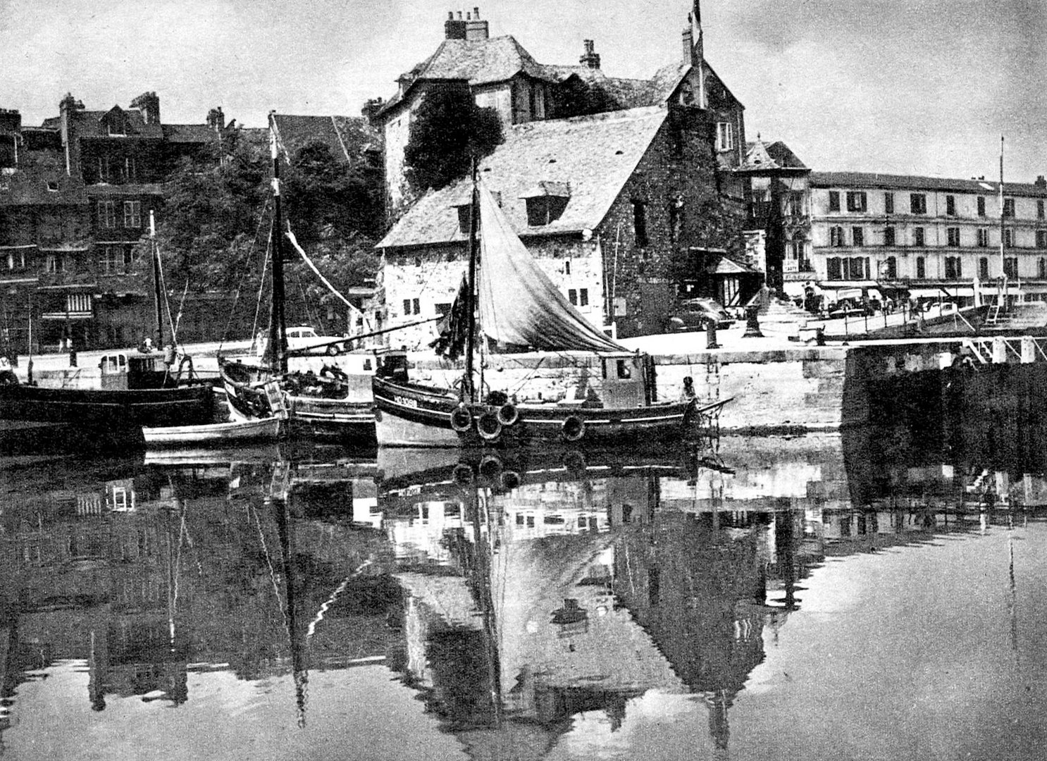 Im Hafen von Honfleur