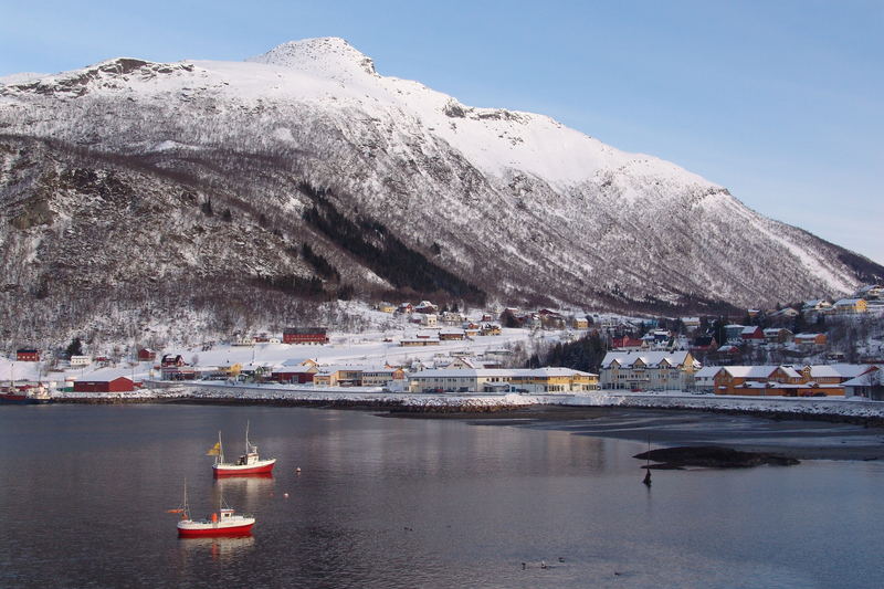 Im Hafen von Örnes