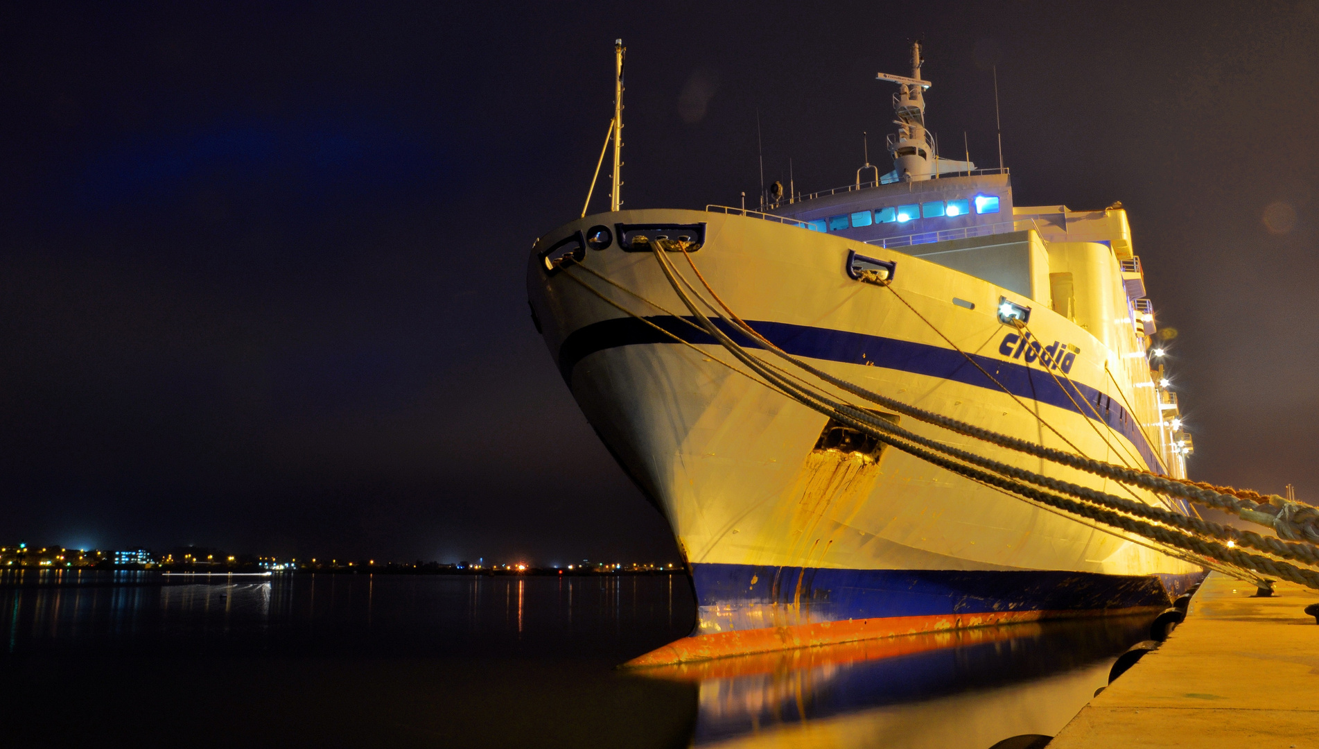 im hafen von olbia