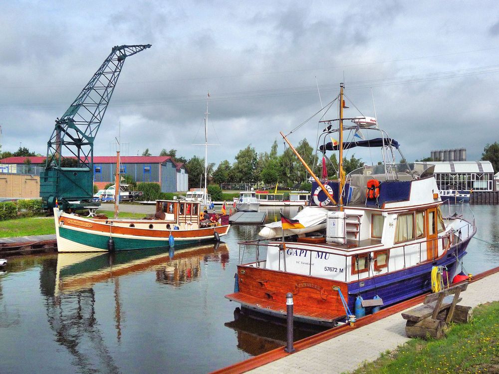 Im Hafen von Papenburg