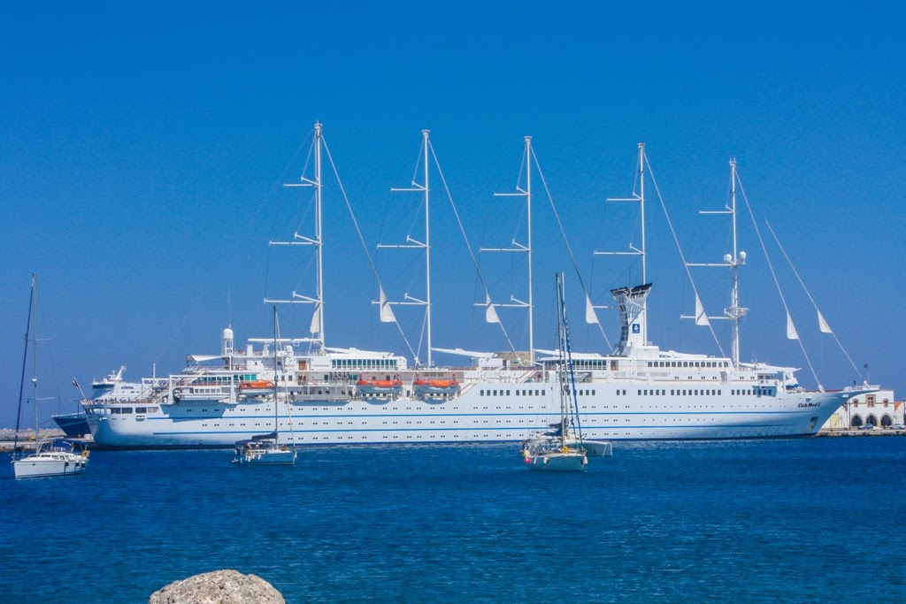 Im Hafen von Rhodos