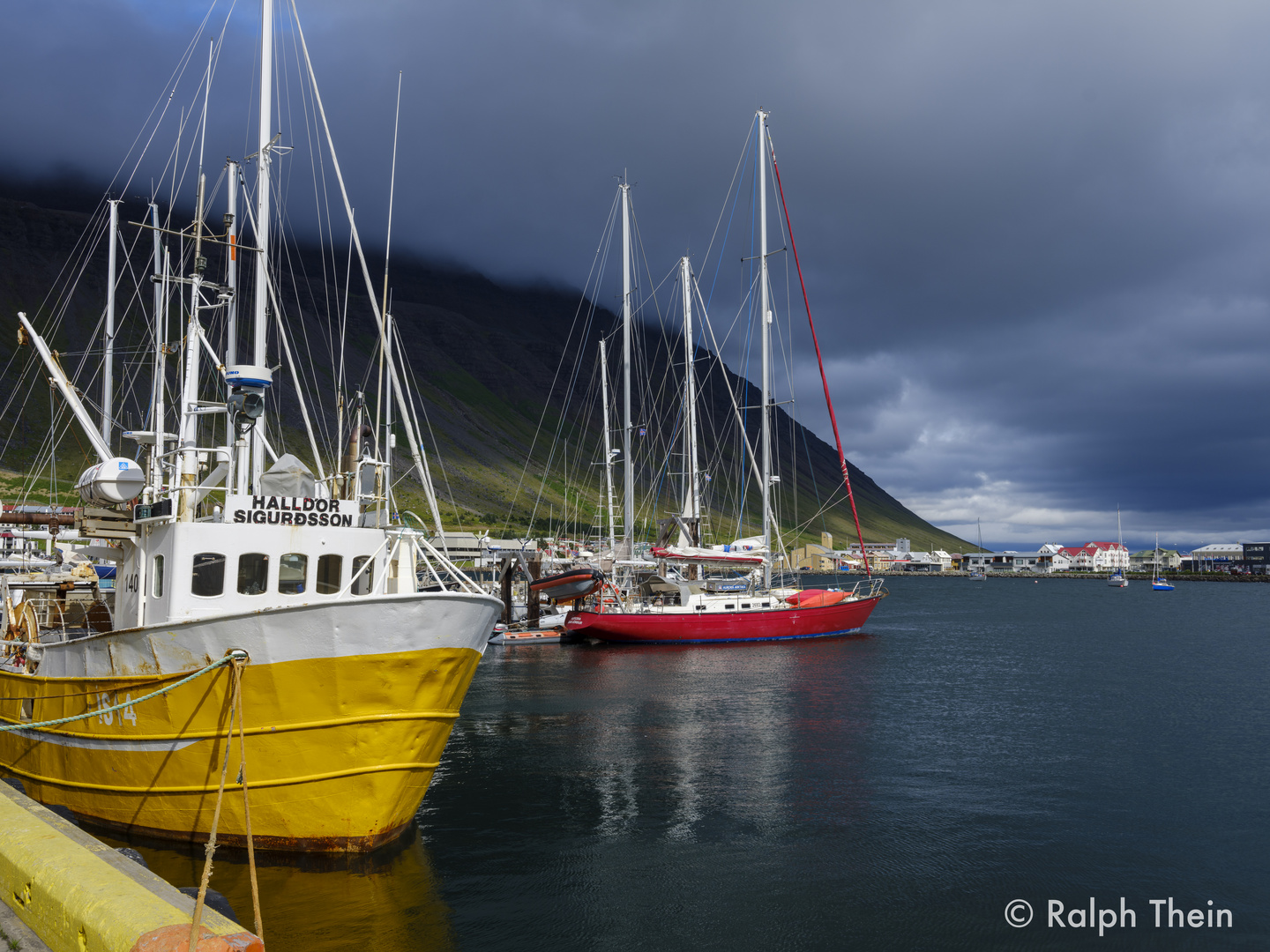 Im Hafen von Ísafjörður