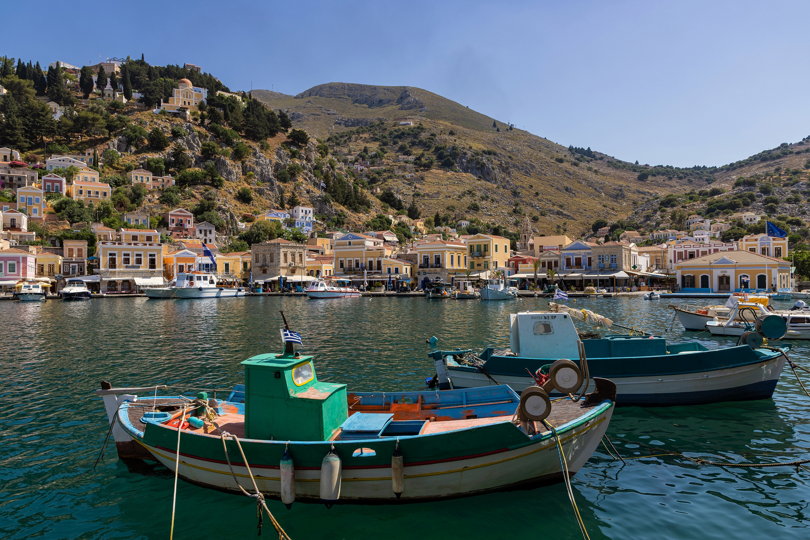 + Im Hafen von Symi +