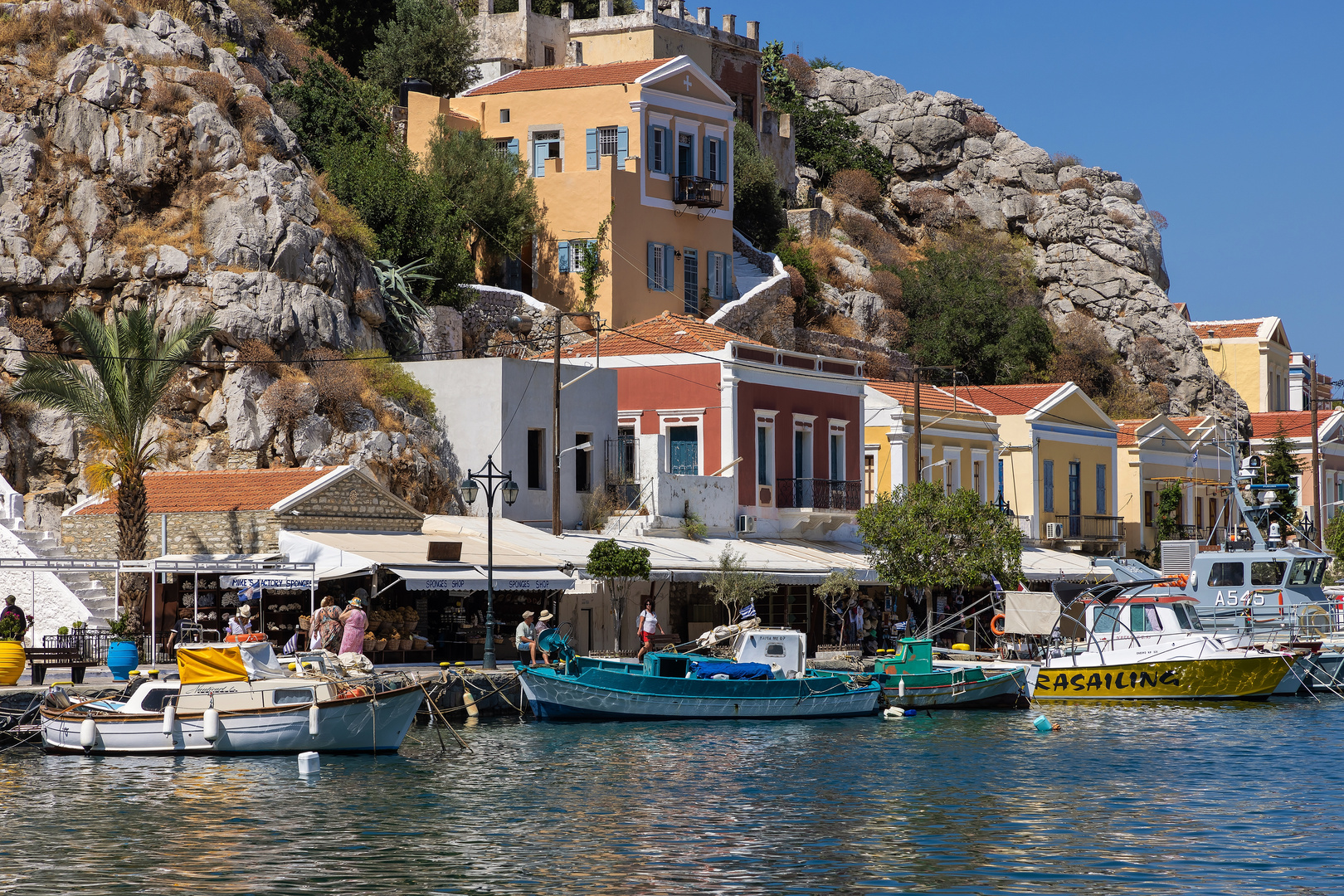 Im Hafen von Symi *