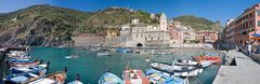 Im Hafen von Vernazza