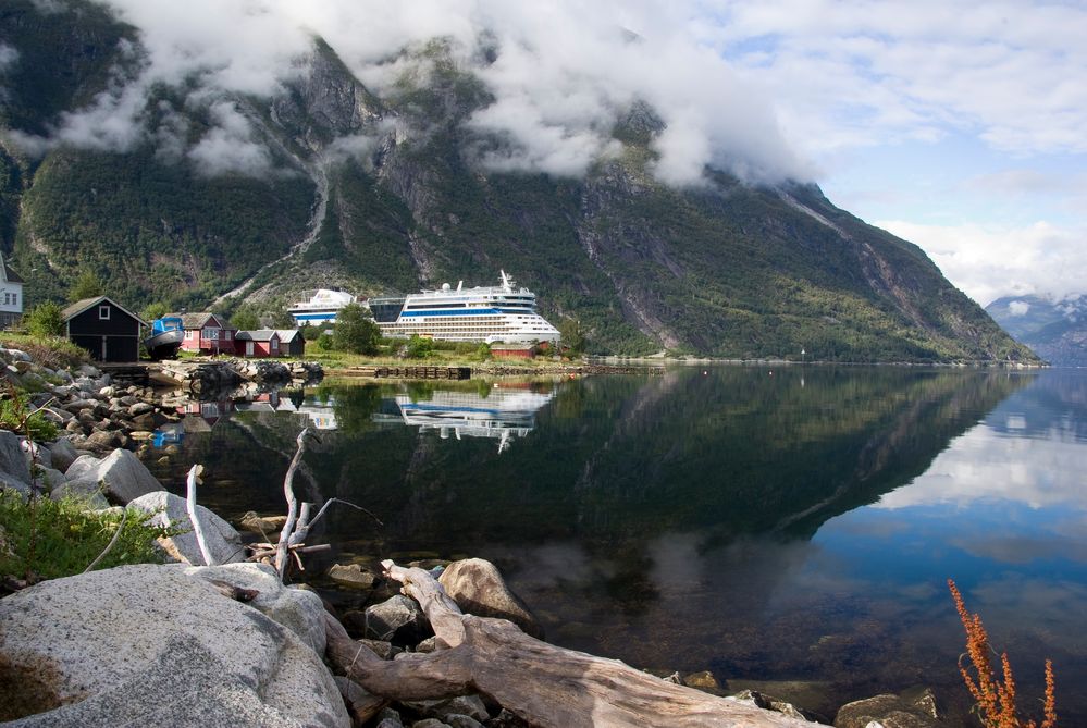 Im Hardangerfjord