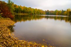 Im Herbst am Rotbach See