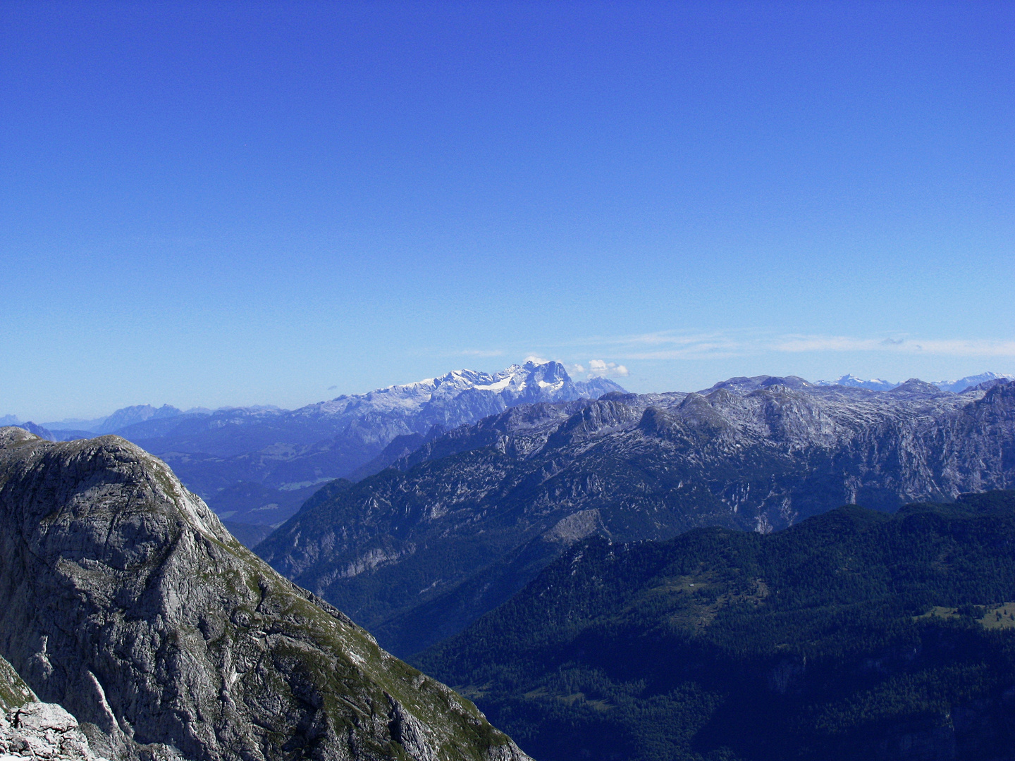 Im Hintergrund der Dachstein