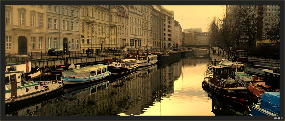 Im Historischen Hafen...