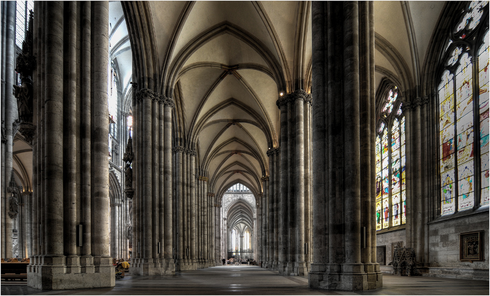 Im Hohen Dom zu Köln (5)