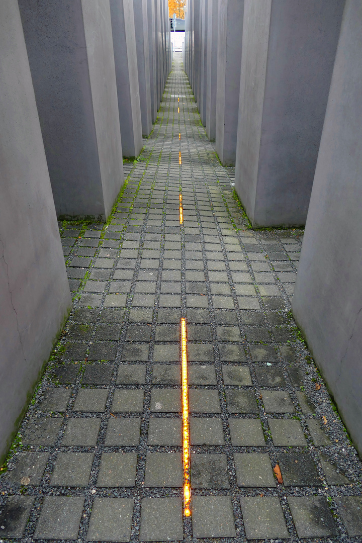 Im Holocaust-Denkmal
