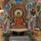 Im Inneren eines Buddha Tempels