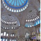 Im Innern der Blauen Moschee