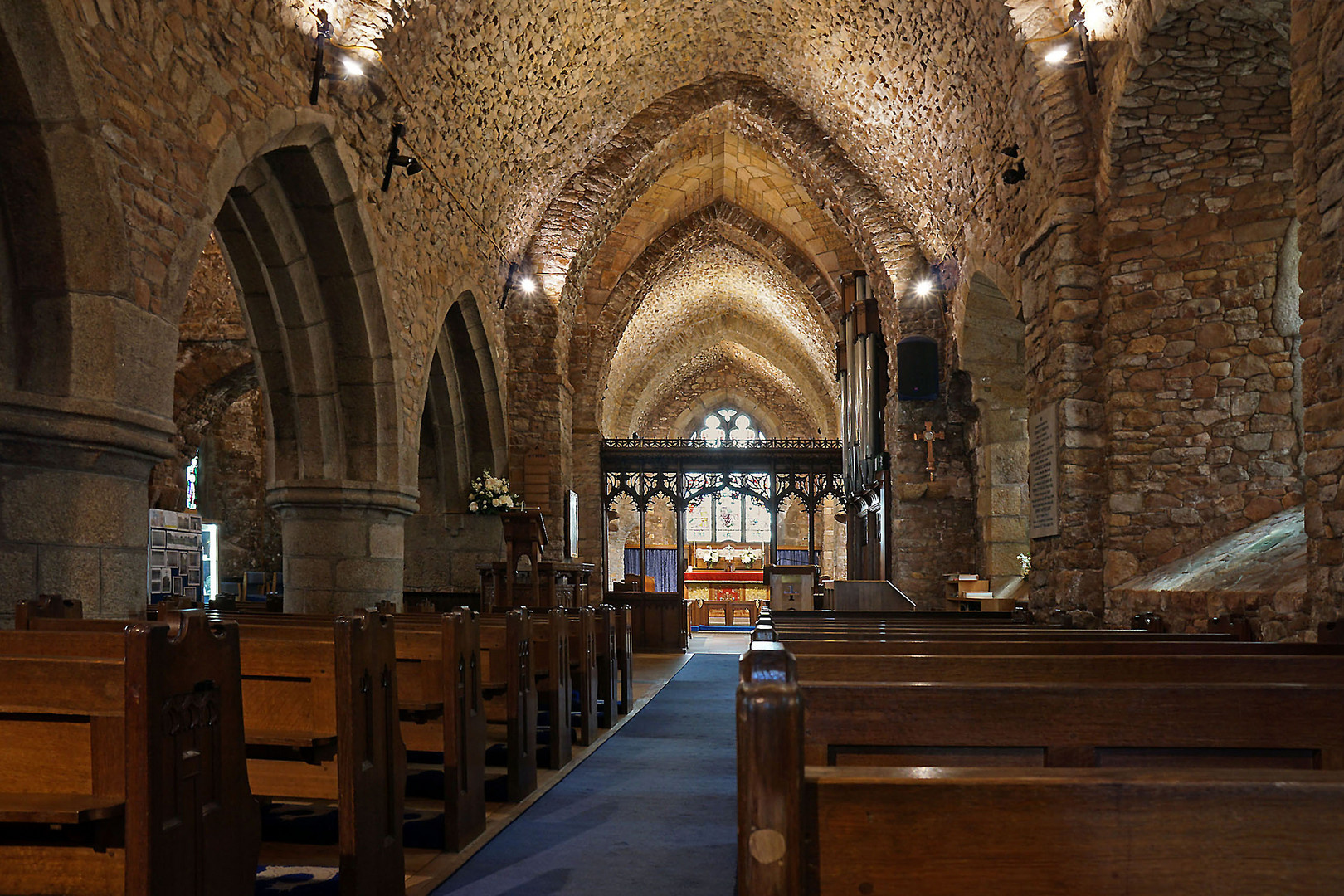 Im Innern der Dorfkirche