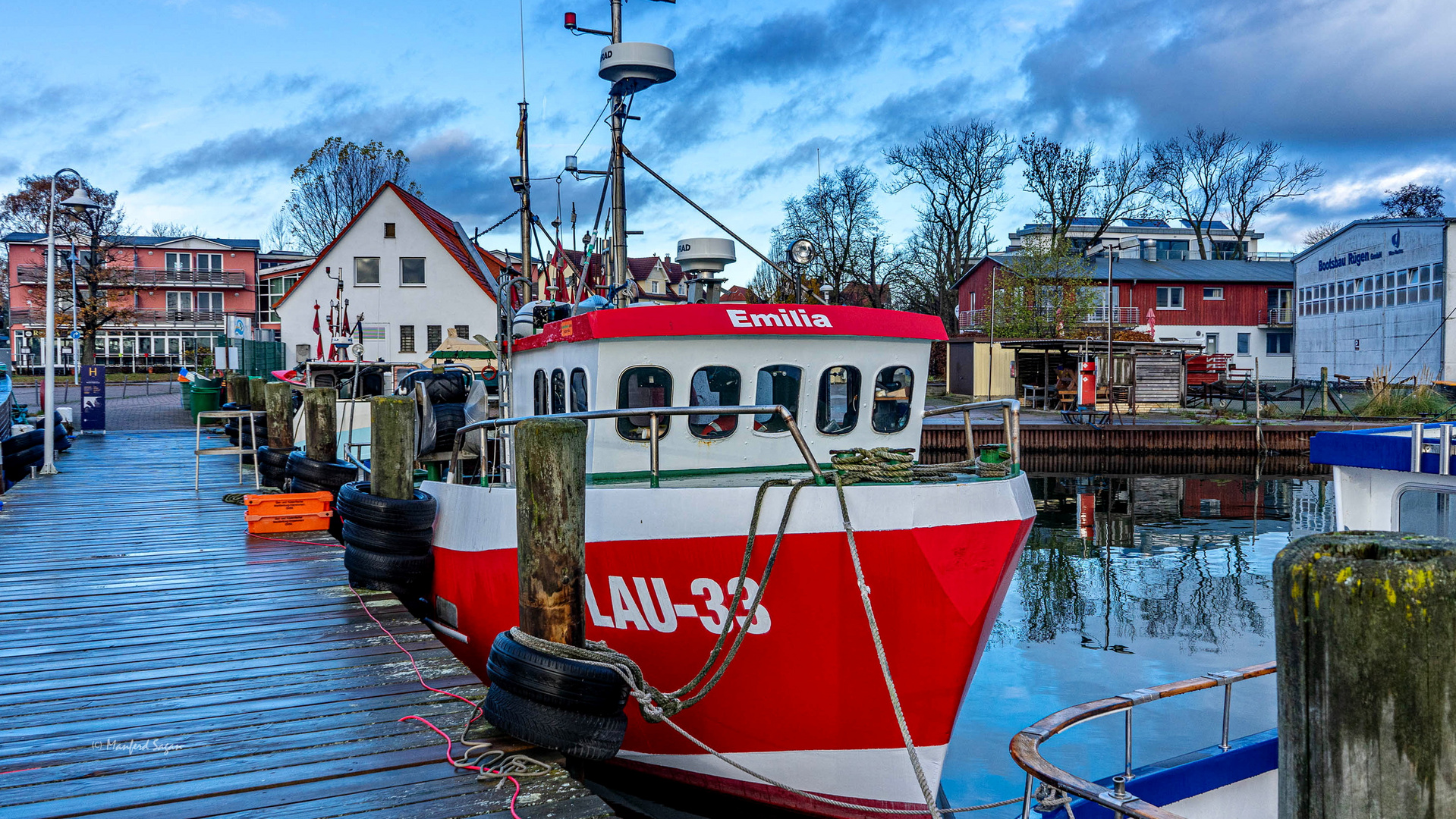 Im kleinen Hafen von Lauterbach...