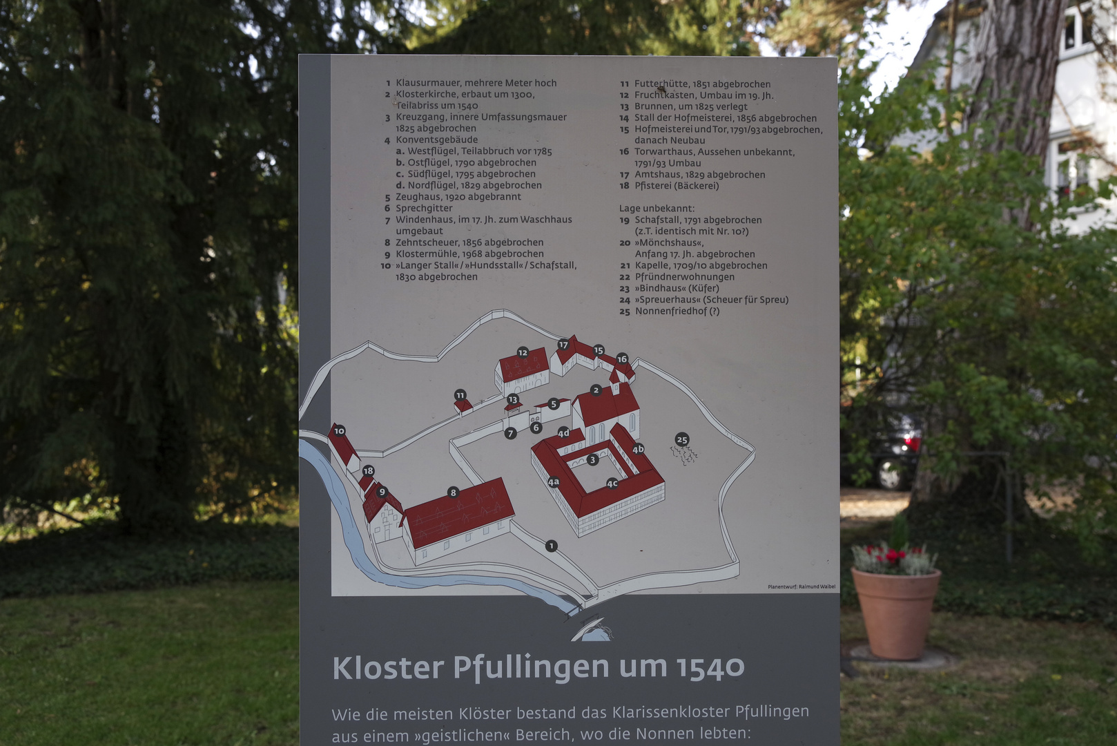 im Klostergarten...6