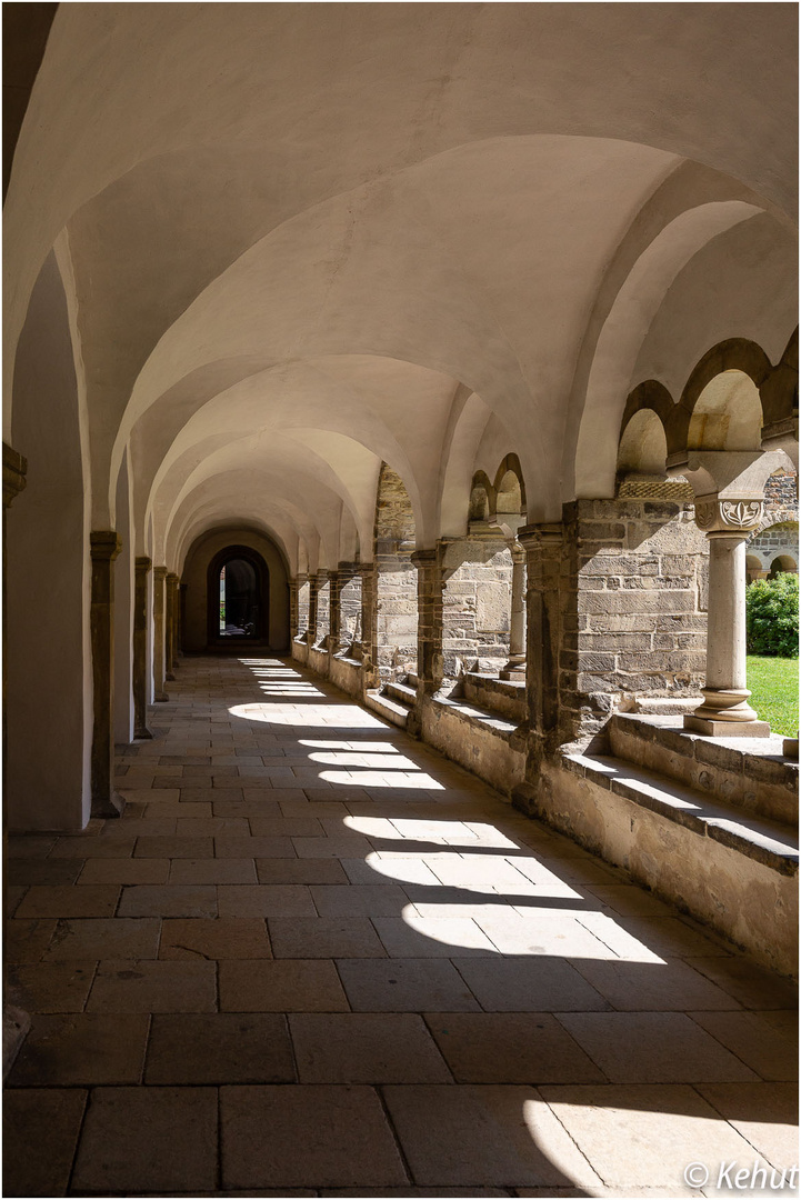 Im Kreuzgang (1) Kloster unserer lieben Frauen Magdeburg