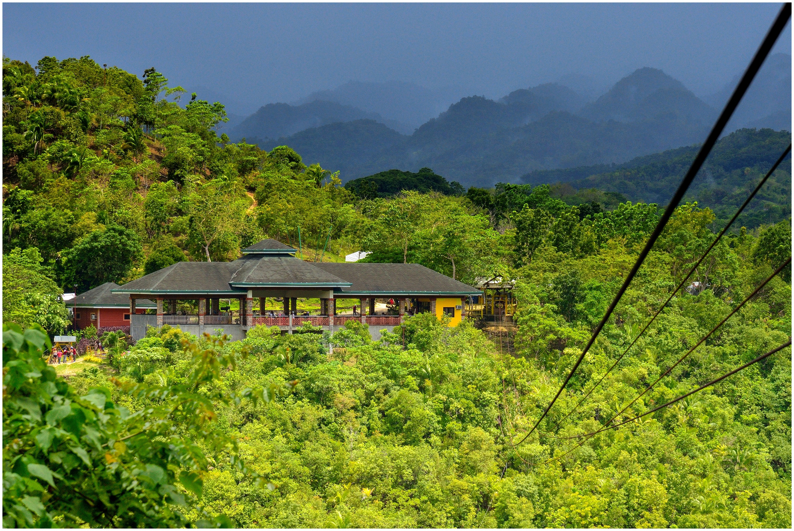 Im Land der Kobolde I  -  Loboc River 