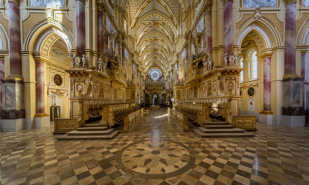 " Im Langhaus nach Westen geschaut " in der Klosterkirche Ebrach