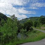 "Im Lautertal - Blick auf die Burg Hohen Gundelfingen 1"