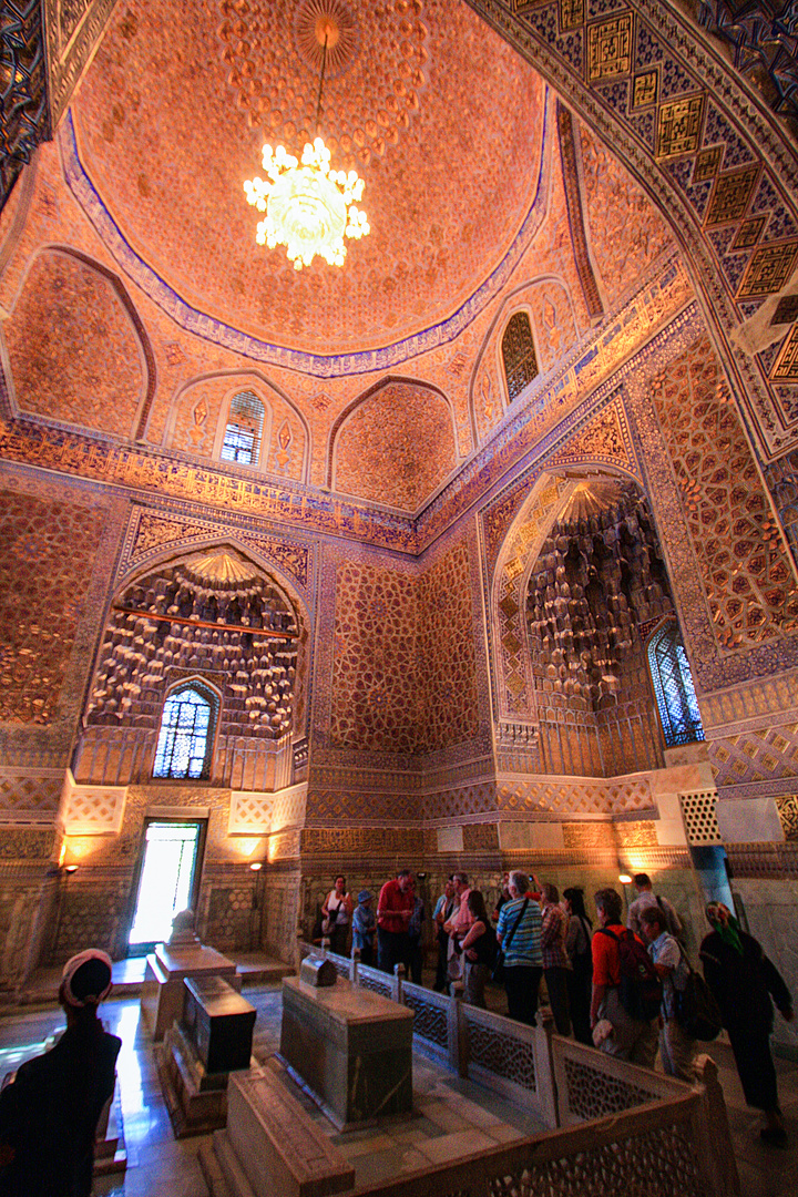 Im Mausoleum von Timur