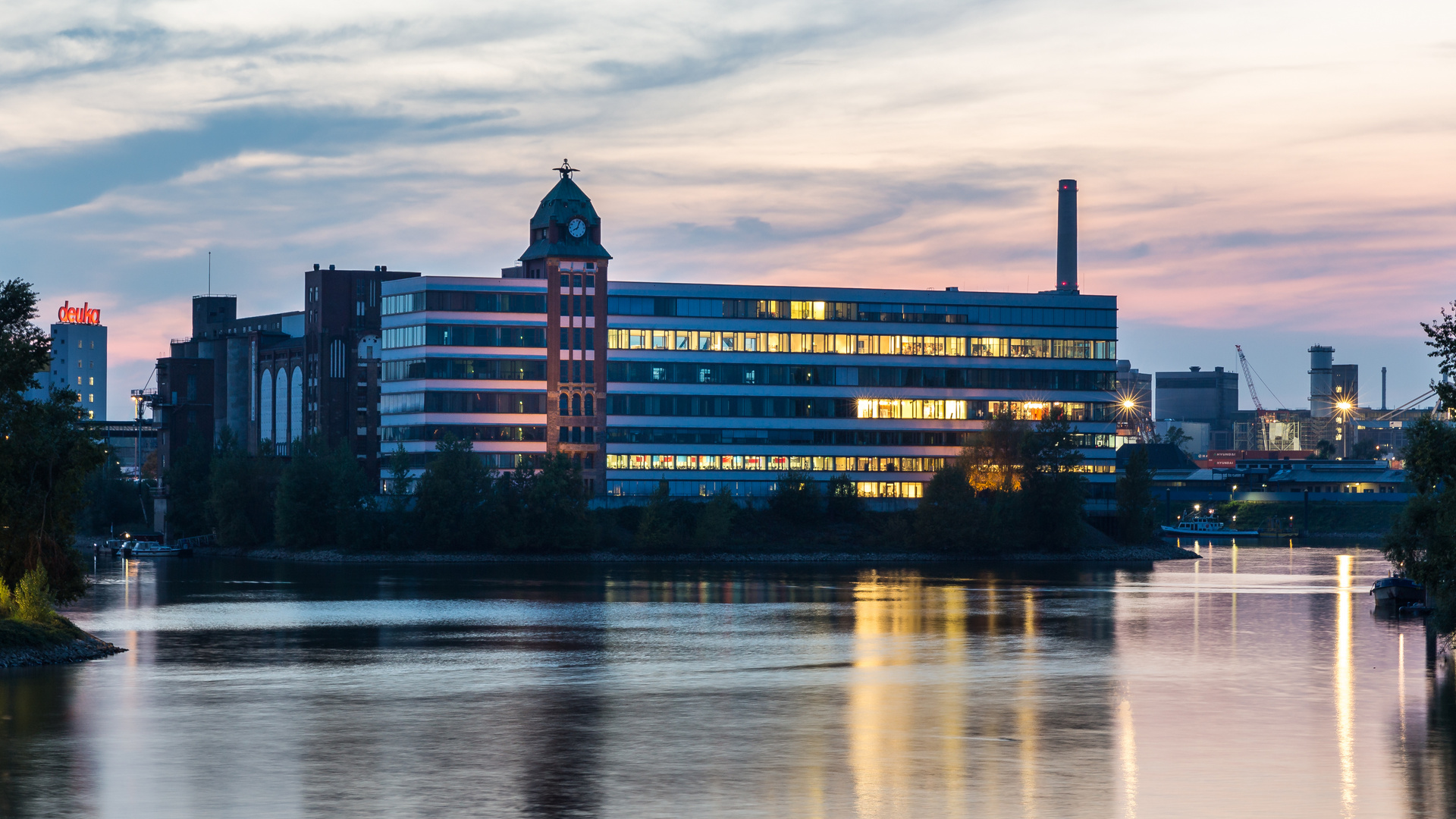 Im Medienhafen...