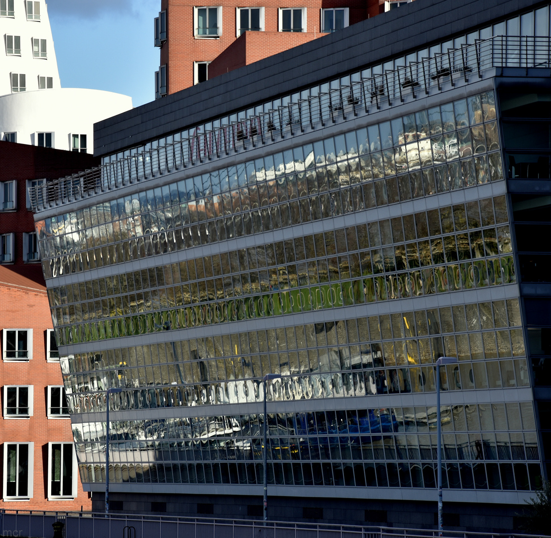 Im Medienhafen Düsseldorf