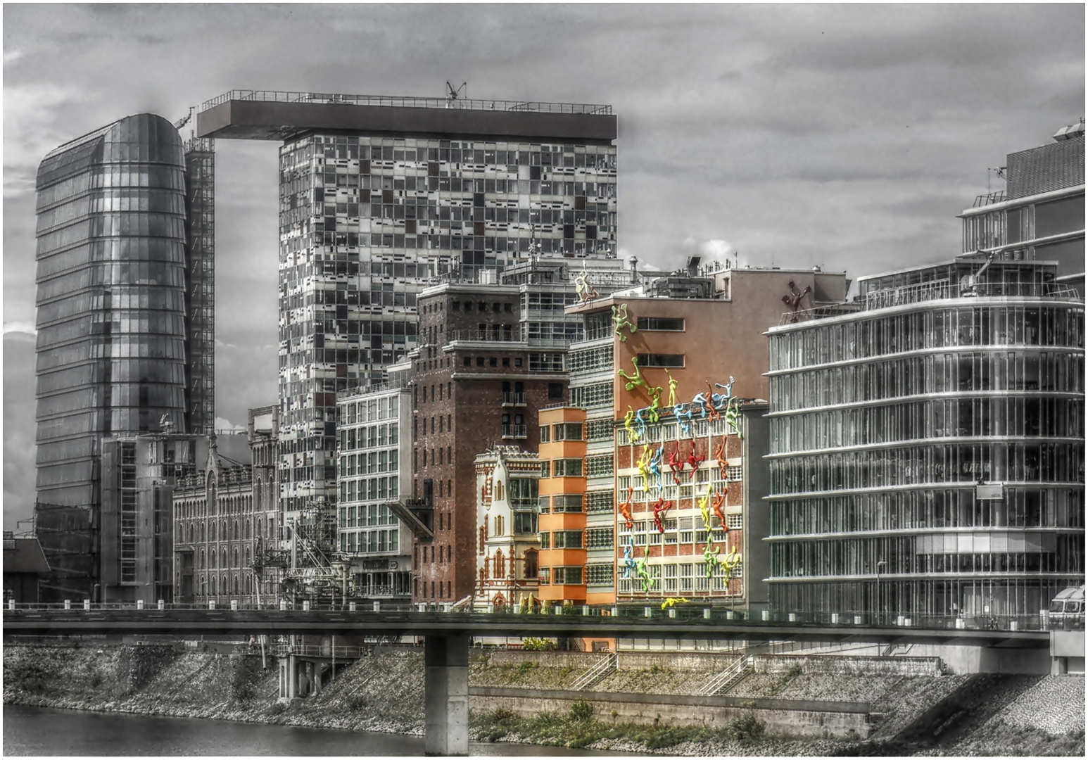 Im Medienhafen Düsseldorf