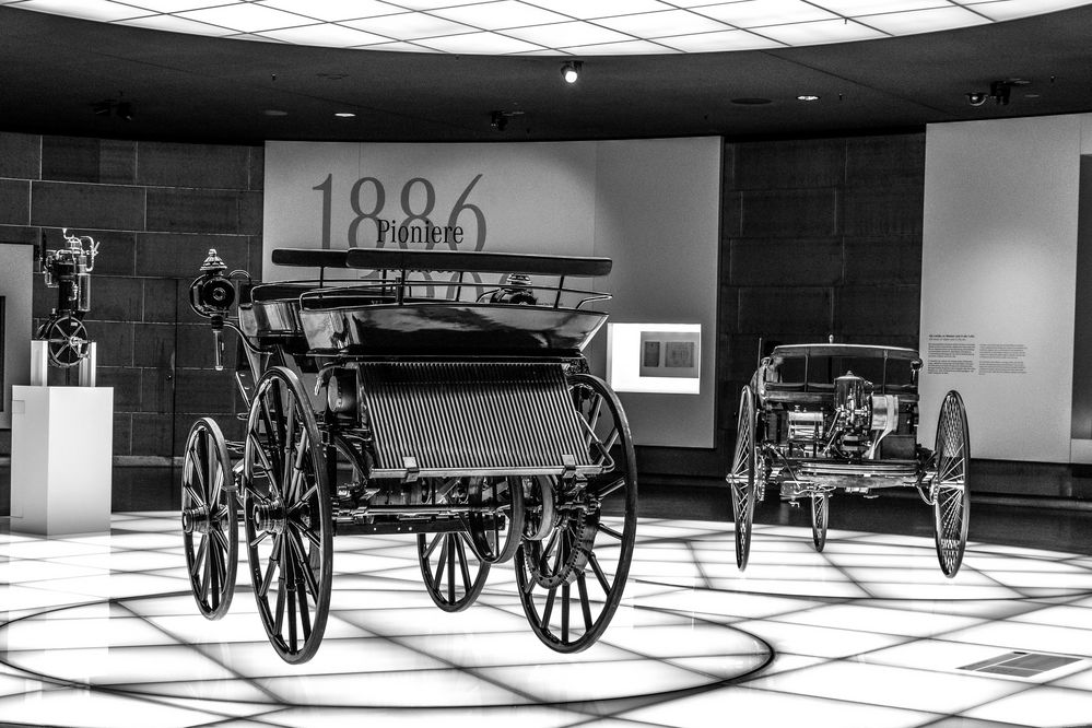 im Mercedes-Benz Museum #3