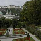 Im Mirabellgarten in Salzburg