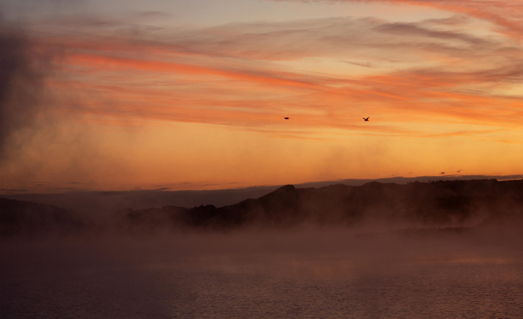 Im Morgenrot am Wallersee