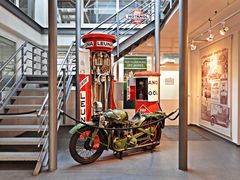 Im Musem Central Garage