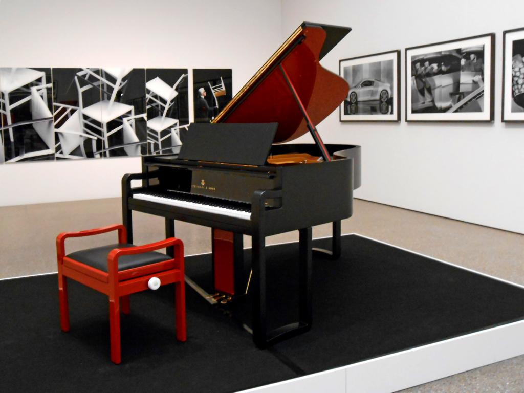 https://img.fotocommunity.com/im-museum-folkwang-essen-besuch-der-karl-lagerfeld-ausstellung-ecb40760-6589-45a1-8de1-438b1d649aca.jpg?height=1080