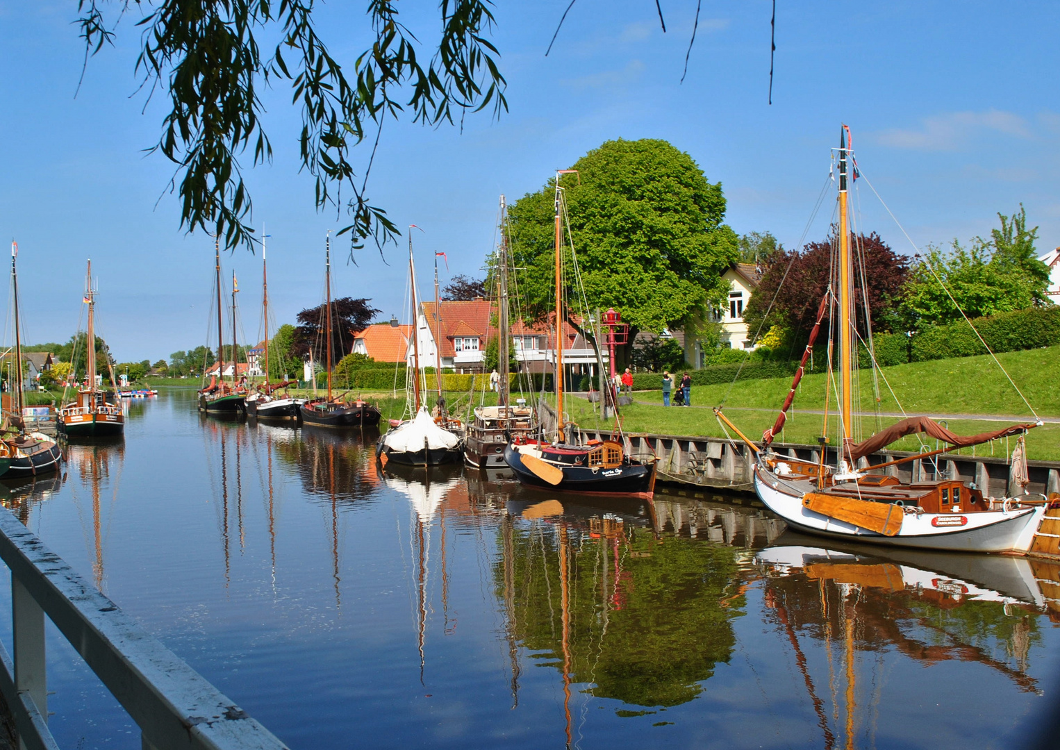 Im Museumshafen von Carolinensiel